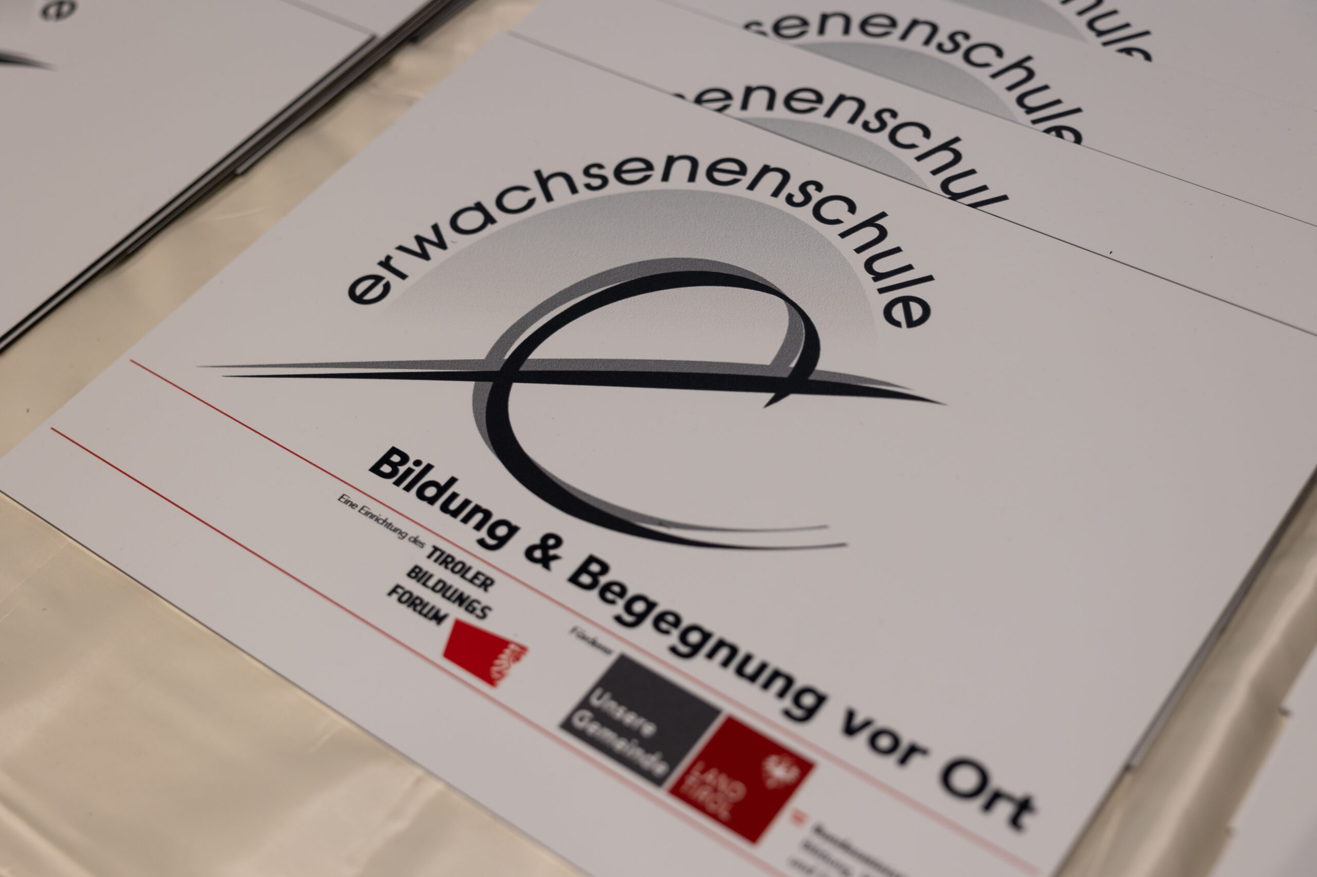 50 Jahre Erwachsenenschulen: Bildungs- und Begegnungsort in Tirols Gemeinden