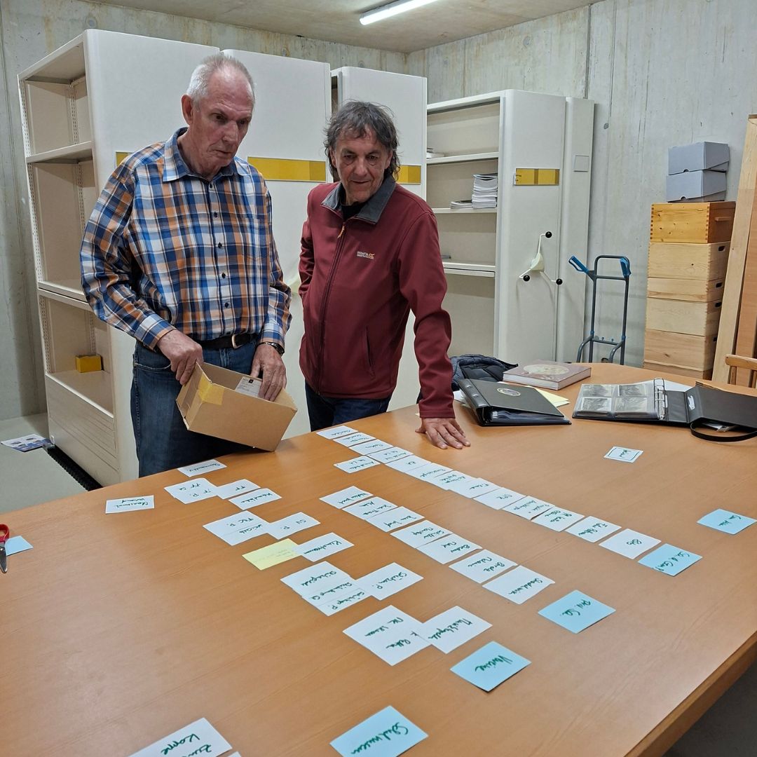 Tektonik für das Gemeindearchiv Pettneu im Entstehen