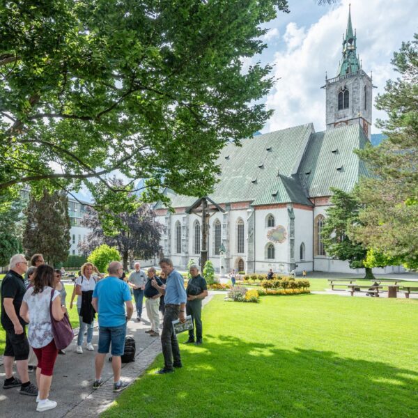 Besuch der Stadtpfarrkirche Schwaz